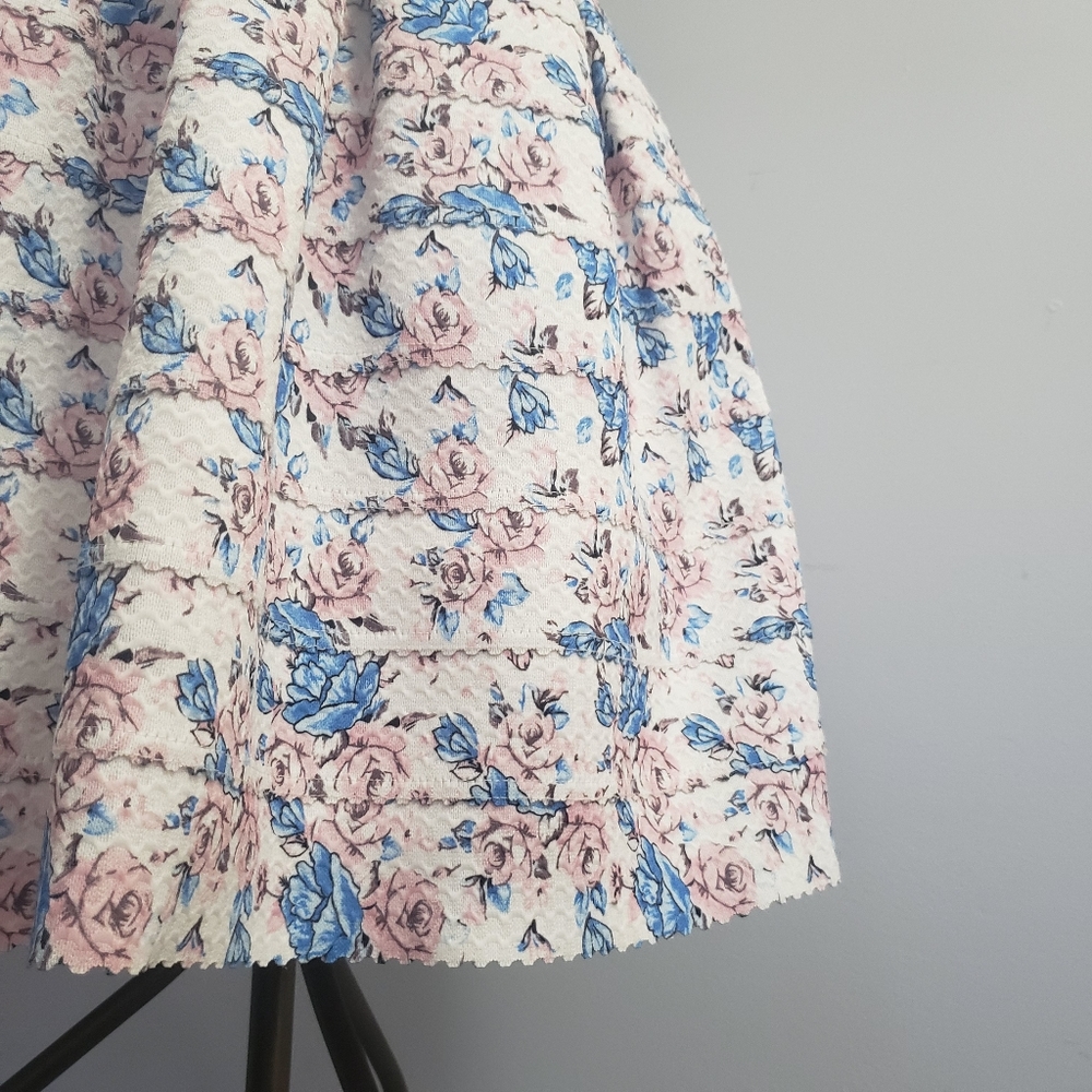 HOCO! Sans Souci White Floral Tea Party Cupcake Dress L StraplessSans Souci HOCO - Picture 9 of 16